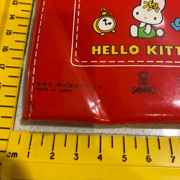 Vintage hello Kitty Wallet Red Vinyl Snap Close With Card Holder 1976 JAPAN - Picture 4 of 12